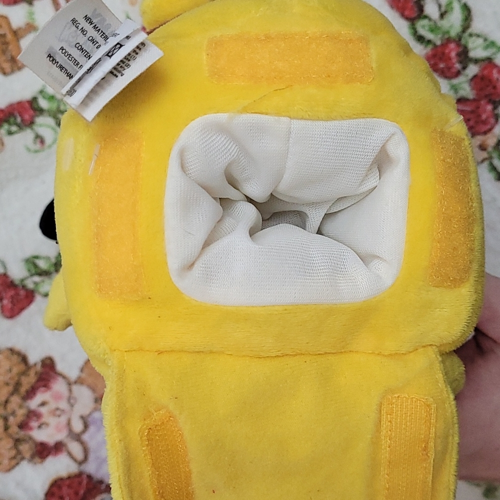 Pikachu Plush With Storage - Picture 4 of 4